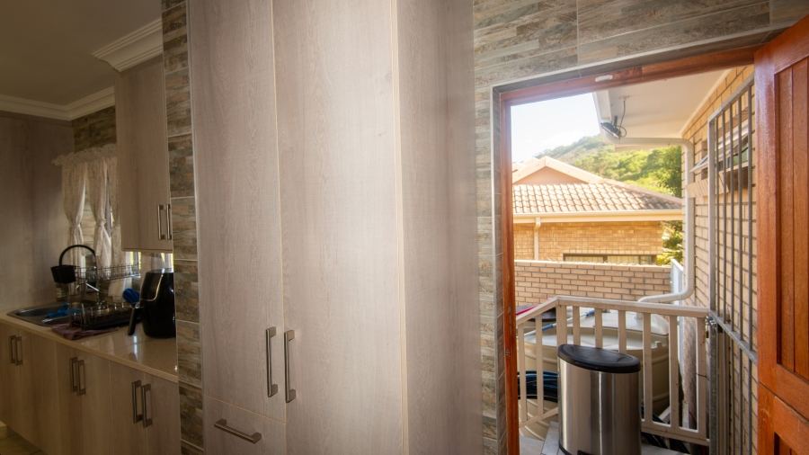 4 Bedroom Property for Sale in Dolphin Creek Golf Estate Western Cape